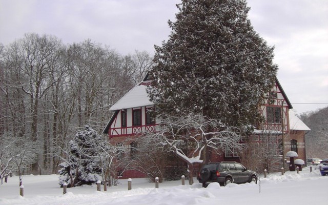 Forstamt im Winter